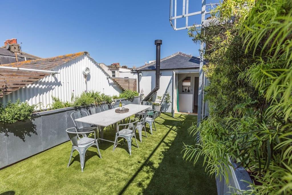 Villa Large Townhouse Just 2 Minutes From The Sea/I360! Hove Esterno foto