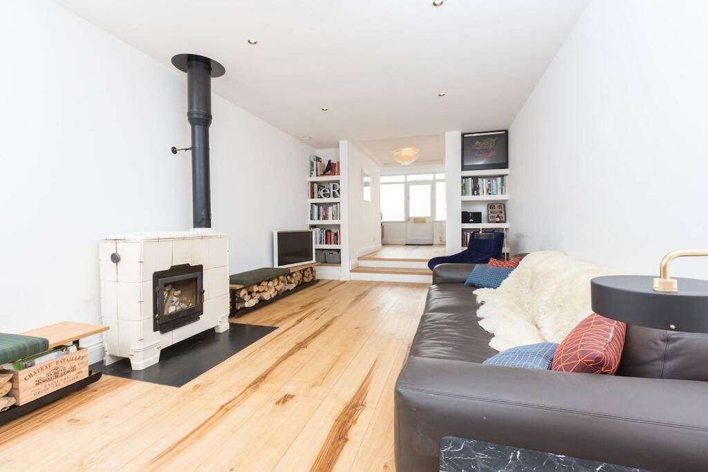 Villa Large Townhouse Just 2 Minutes From The Sea/I360! Hove Esterno foto